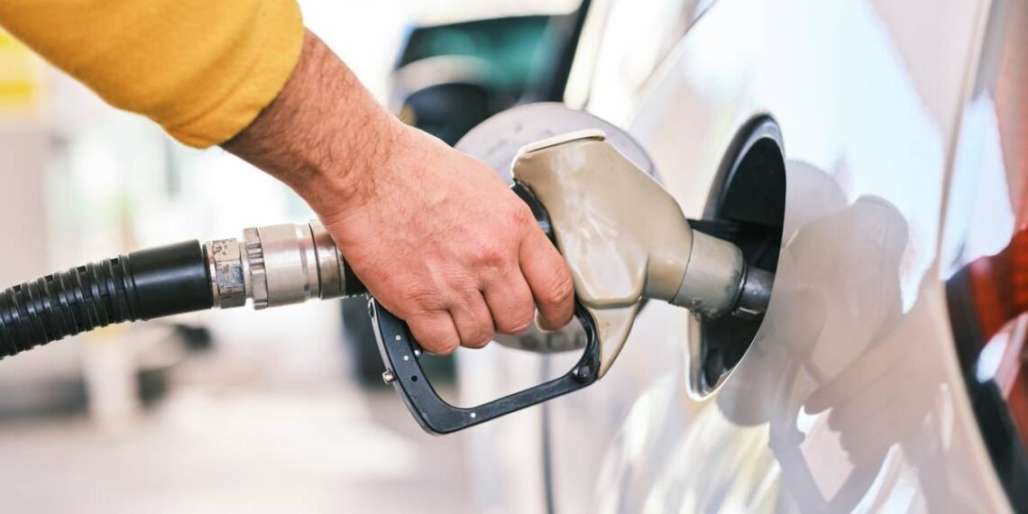 10 dicas práticas para economia de combustível do seu carro