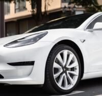 Trabalhadores da Tesla em ação
