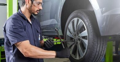 Pneus Bosch e Pirelli em oferta
