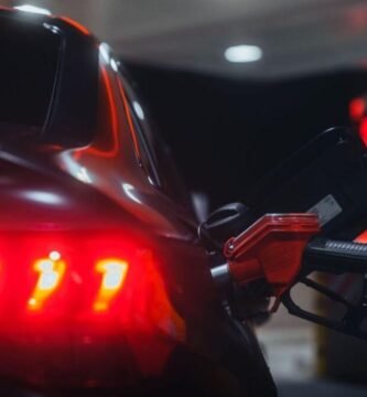 Abastecimento de veículo flex com gasolina E32