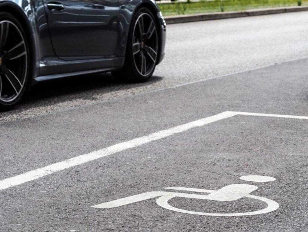 Carro adaptado para PCD