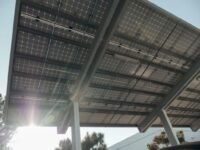 Concessionária BYD com energia solar