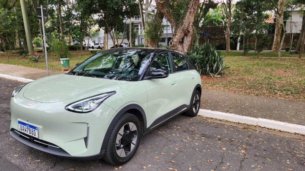 Geely EX2 em destaque