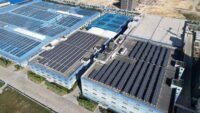 Geração local de energia nas fábricas de automóveis