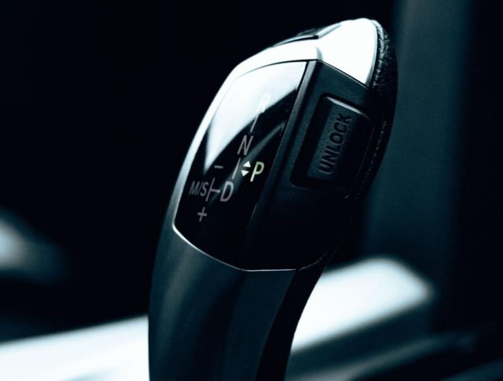 Várias transmissões automotivas em destaque