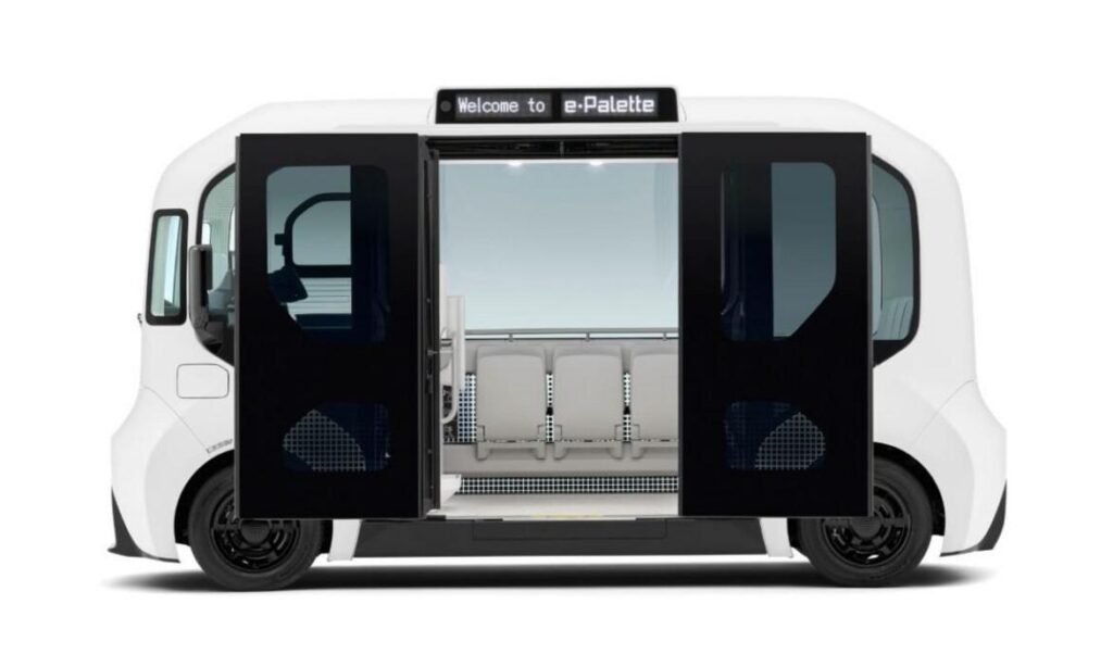 Imagem do Toyota e-Palette em circulação autônoma