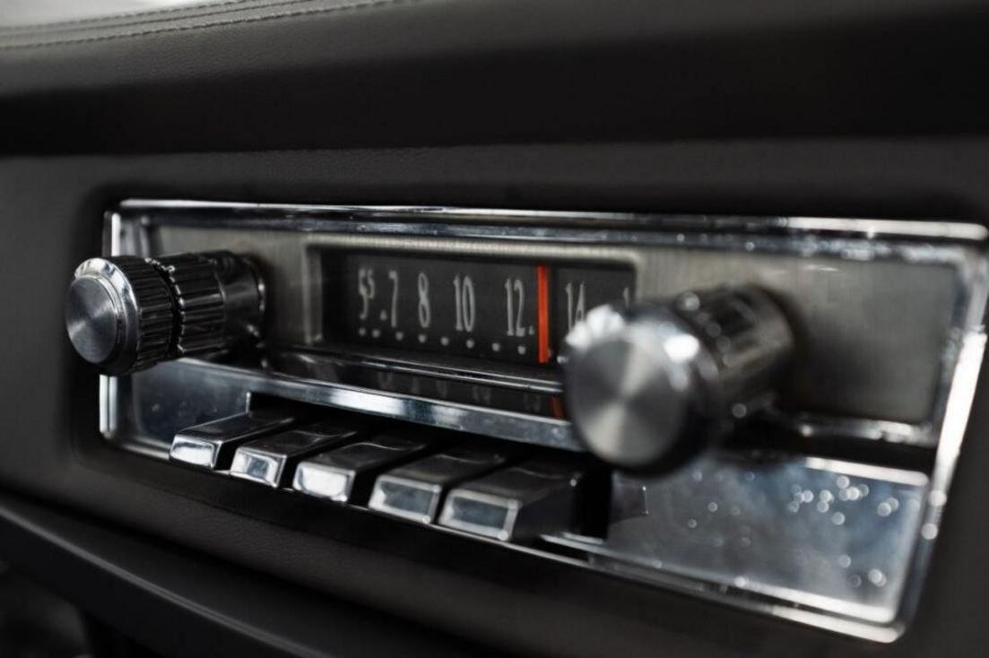 Rádio AM em carros