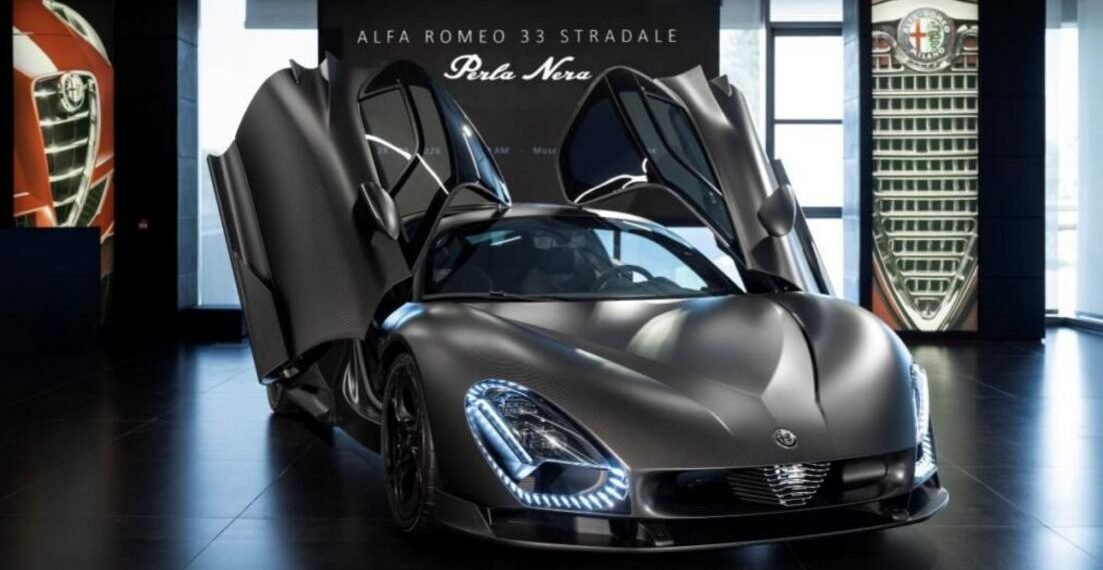 Alfa Romeo 33 Stradale Perla Nera