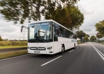 Carregadores elétricos em Hamburgo para ônibus