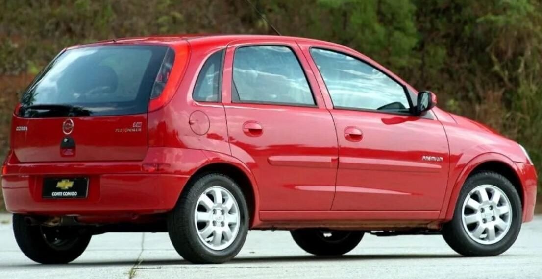 Chevrolet Corsa em destaque