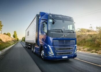Inovações de segurança da Volvo na Fenatran 2026