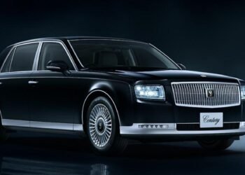 Toyota Century em exposição
