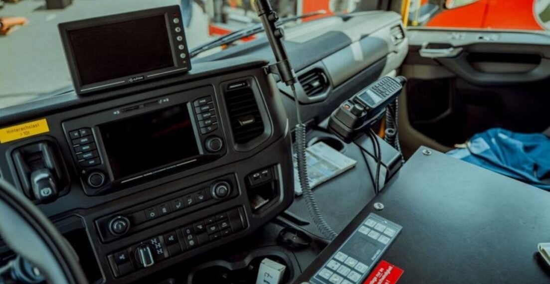 Caminhão autônomo em operação